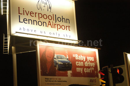 137 johnlennon_aiport