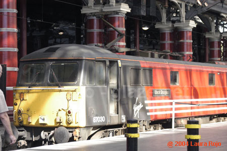 01 train