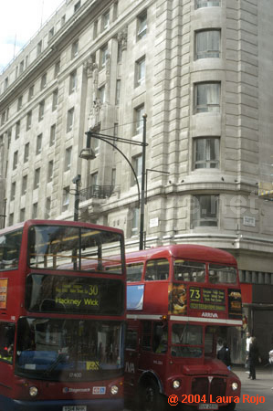 01 double decker