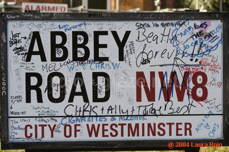 26 abbeyroad_sign